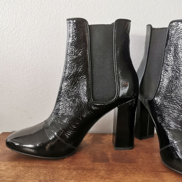 Senso Heeled Chelsea Boots - Picture 5 of 11